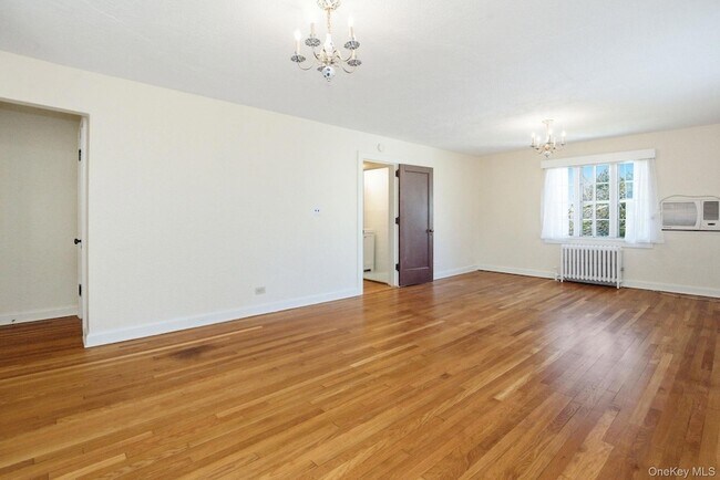 Building Photo - 5 Seymour Pl