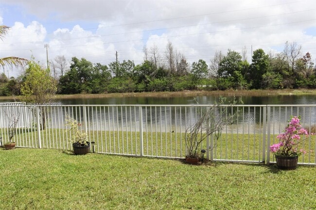 Building Photo - 3221 SW 173rd Terrace