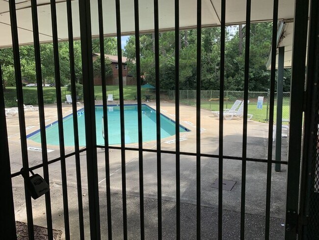 Building Photo - 5604 Falls of Neuse Rd