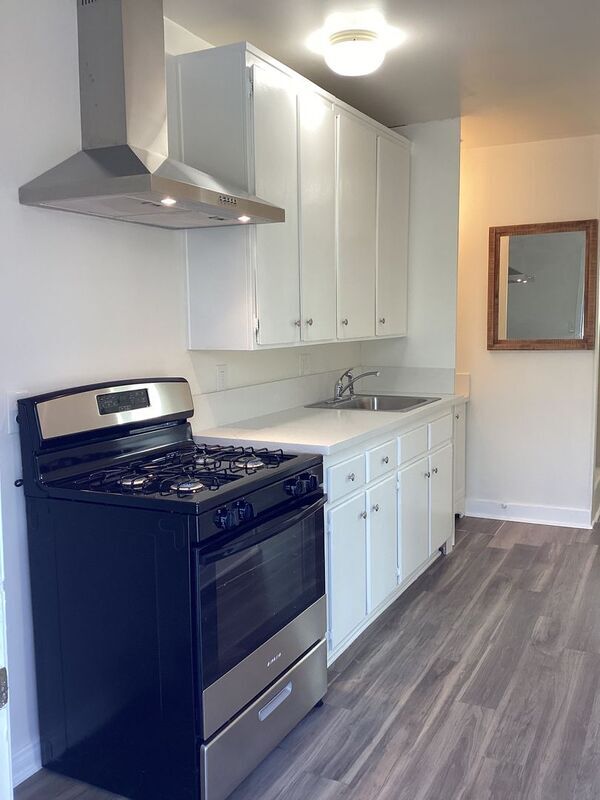 Building Photo - 10450 Ceres Ave