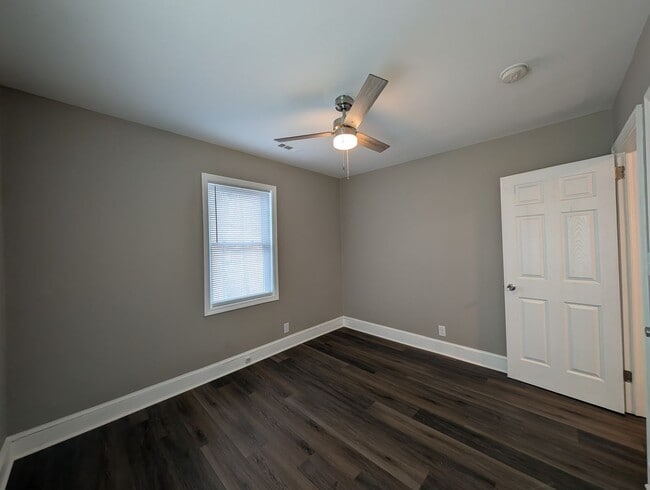 Building Photo - Newly renovated ranch-style home located in Rock Hill!