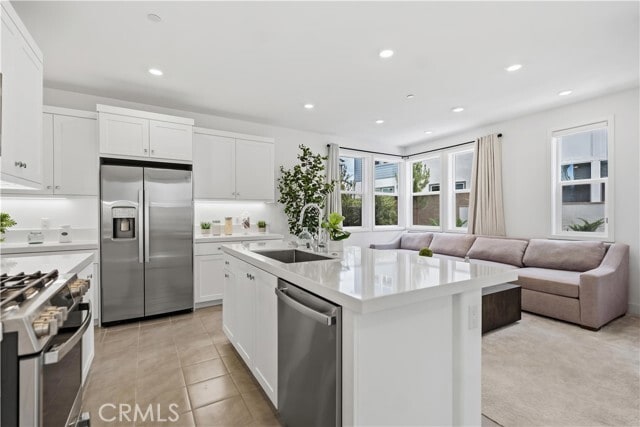 Building Photo - 208 Yerba