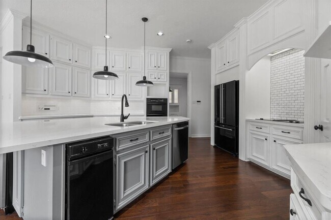 Building Photo - 23 Pleasure Cove Dr