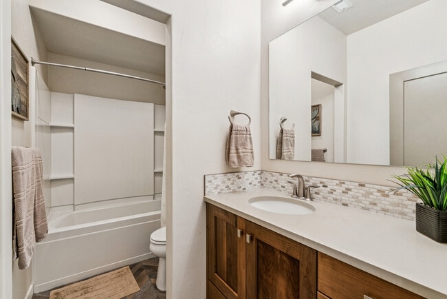 Building Photo - 3369 E Exacta Ln