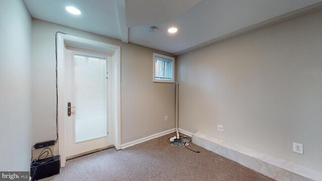 Building Photo - 4208 New Hampshire Ave NW