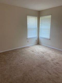 Building Photo - 817 Kenwood Dr