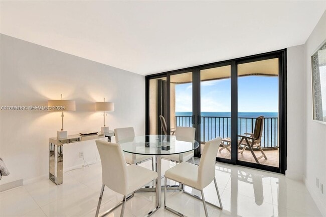 Building Photo - 9650 S Ocean Dr