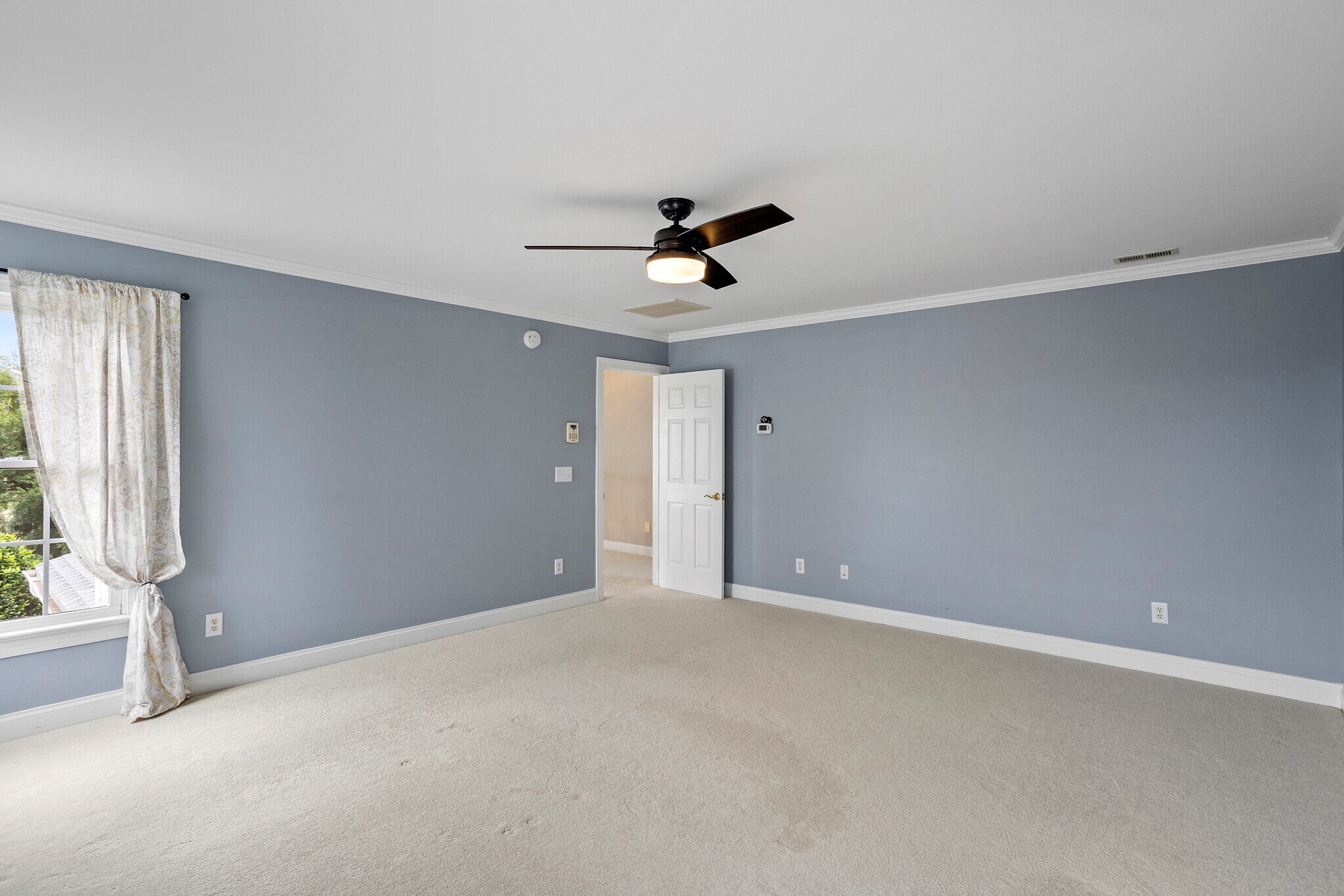 Building Photo - 507 Highgrove Dr