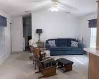 Building Photo - 117 Los Platanos St