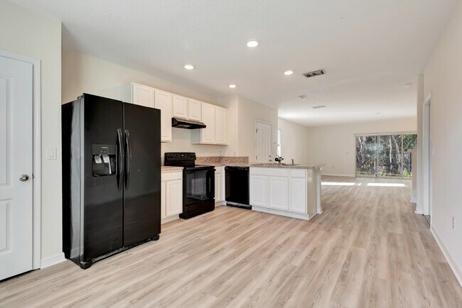 Building Photo - 1624 Primo Ct