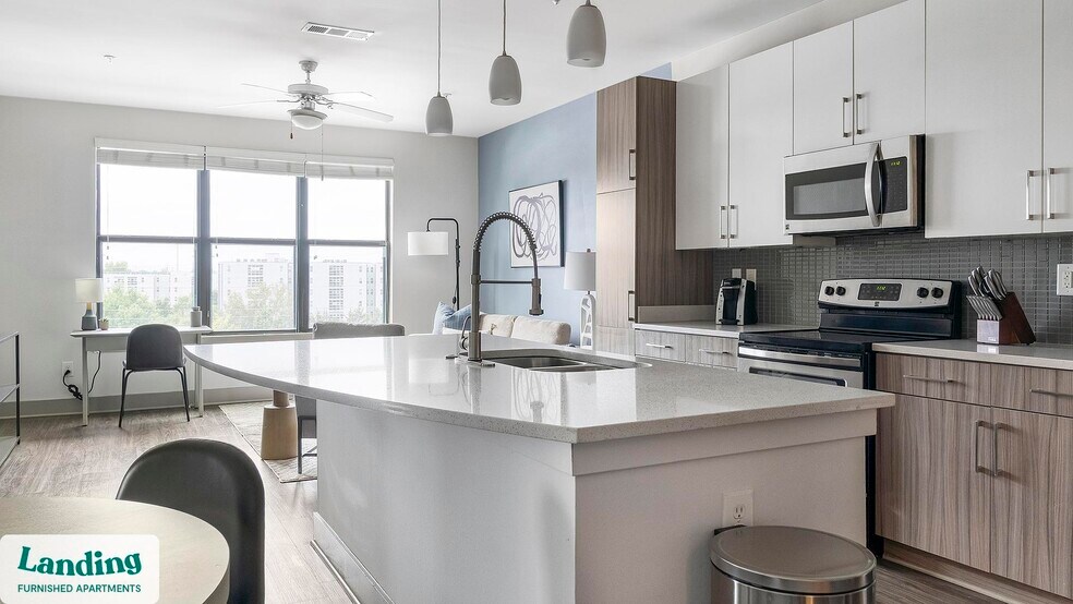 Building Photo - 930 Howell Mill Rd NW