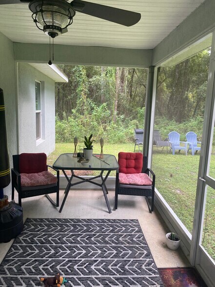 Building Photo - 9938 N Athenia Dr