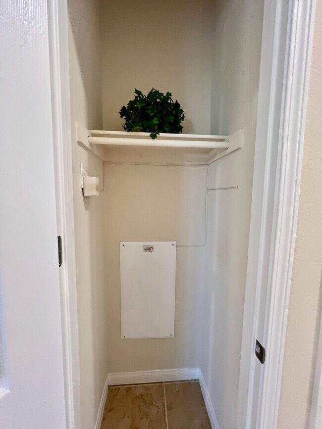 Building Photo - 81952 Avenida Bienvenida