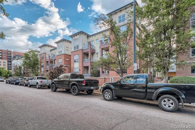 Building Photo - 1747 N Pearl St