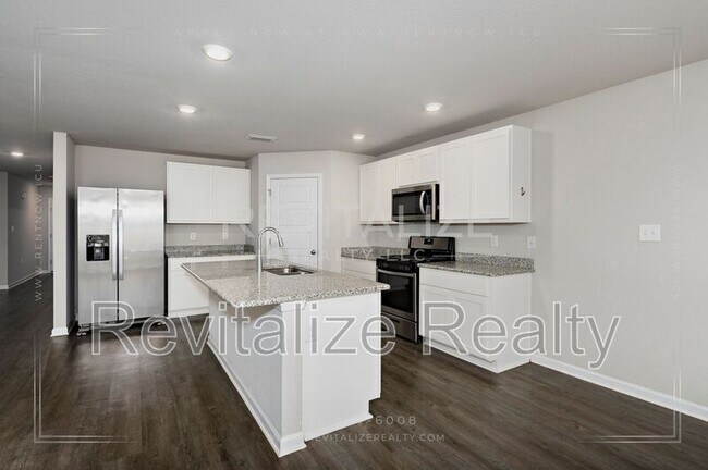 Building Photo - 8072 Irwin Loop