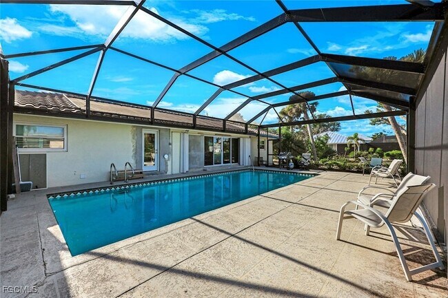 Building Photo - 707 Durion Ct