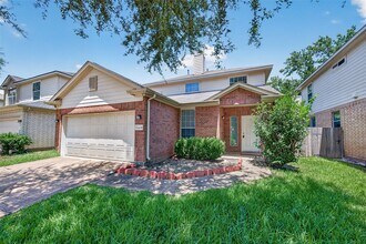 Building Photo - 16618 Pademelon Dr