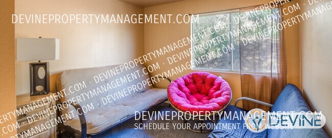 Building Photo - 795 Fuchsia St