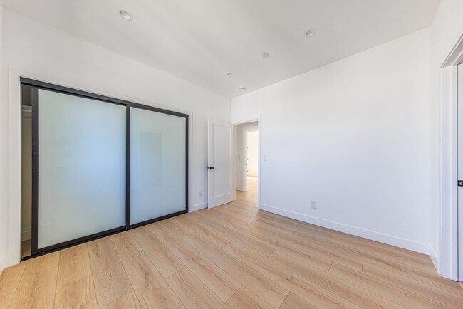 Building Photo - 1954 Purdue Ave