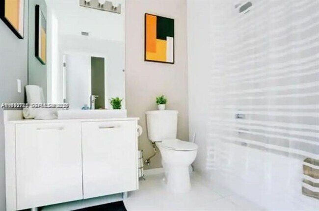 Building Photo - 151 SE 1st St