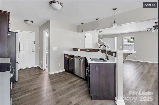 Building Photo - 2751 Bramble Ridge Ct
