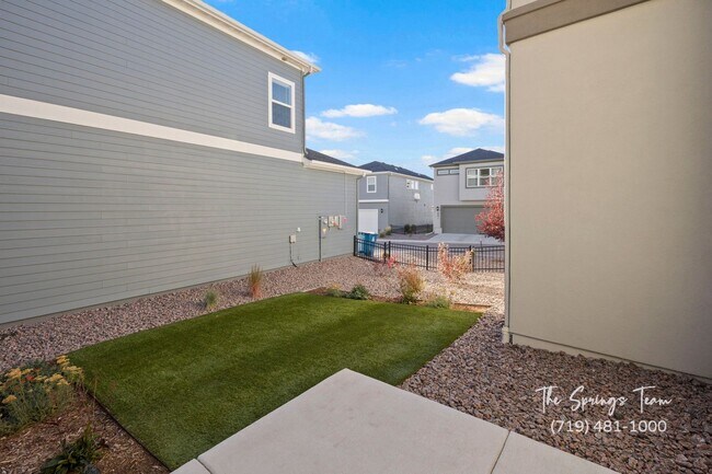 Building Photo - STUNNING 4BD/3.5BA HOME IN WOLF RANCH – AV...