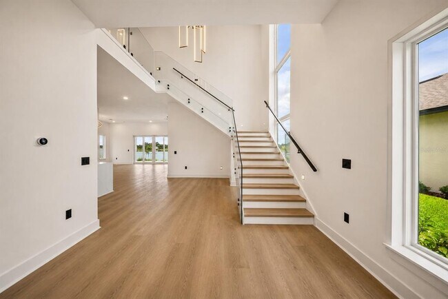 Building Photo - 156 Caladium Ave