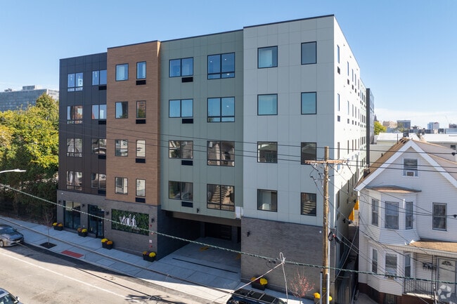 Building Photo - Vida By Gomes