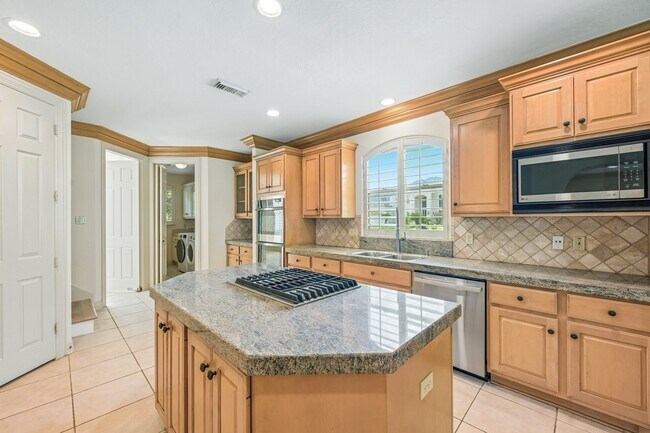 Building Photo - 1611 Copperas Cove