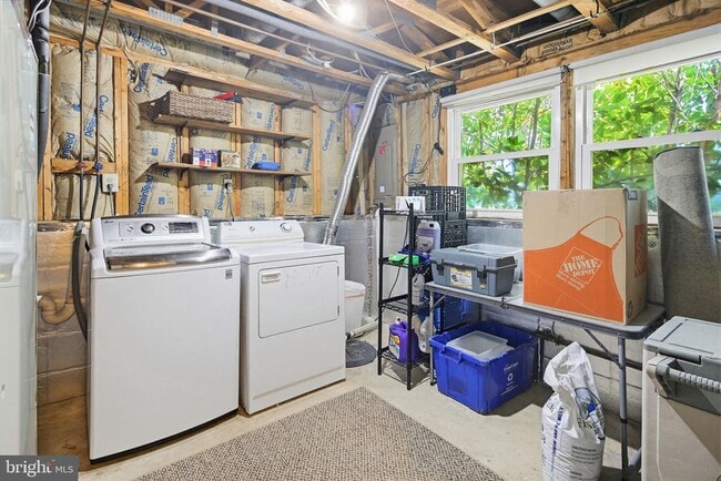 Building Photo - 9402 Granite Hill
