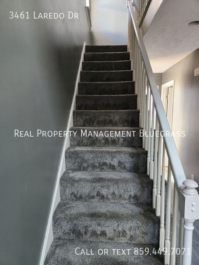 Building Photo - 3461 Laredo Dr