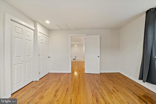 Building Photo - 2849 S 11th St