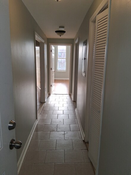 Building Photo - 130 North Ave