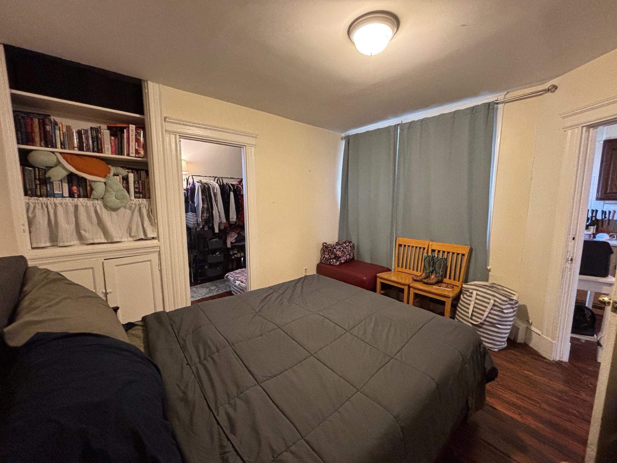 Building Photo - 8 Grove St