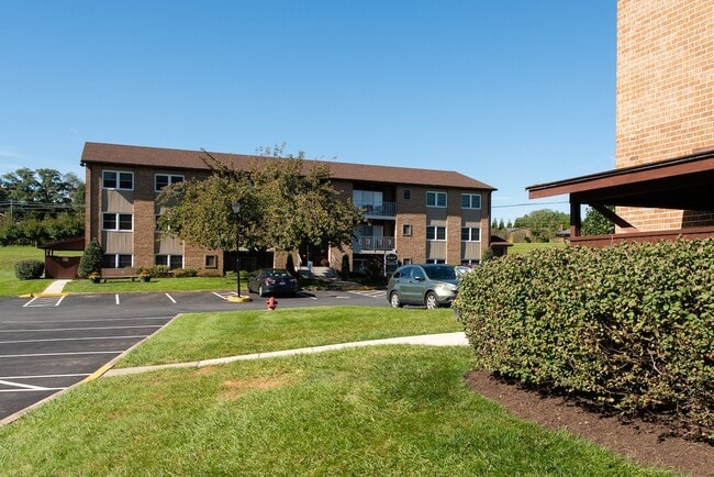 Building Photo - Middletown Valley
