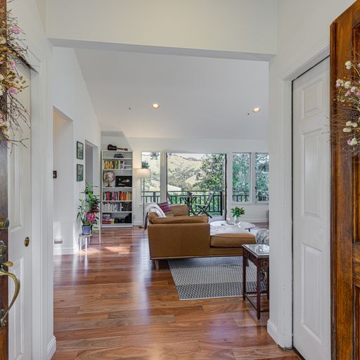 Building Photo - 25 Fir Ave