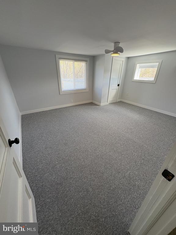 Building Photo - 9243 Kings Hwy