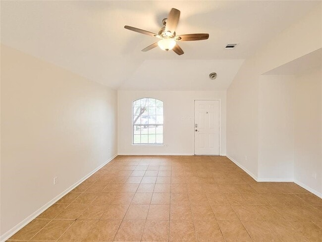 Building Photo - 19331 River Bottom Rd