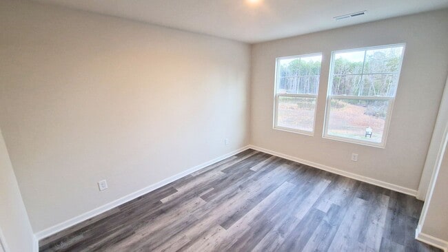 Building Photo - COMING SOON! 3BR Townhome • Brand-New Build • Garage Parking