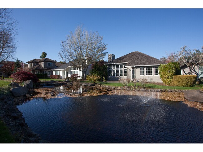 Building Photo - 16090 NW Birdie Ln