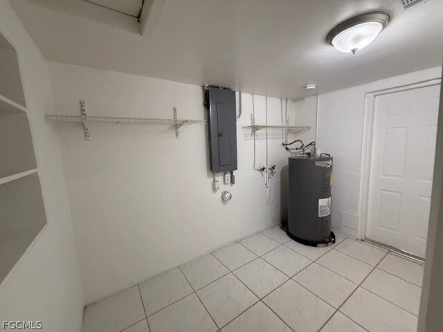 Building Photo - 2616 Harmony Ave