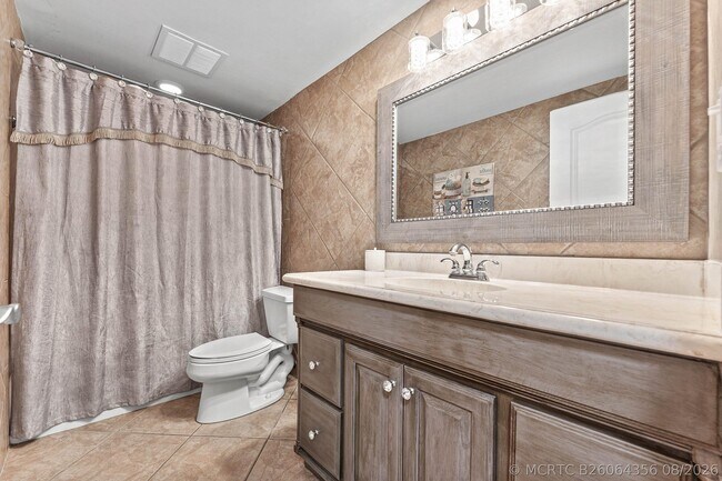 Building Photo - 2600 N Flagler Dr