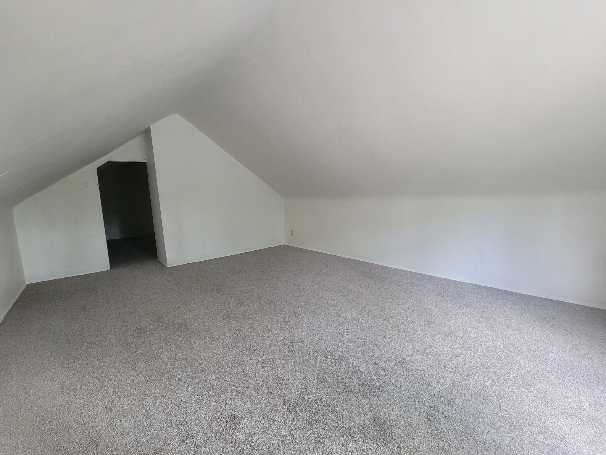 Building Photo - 2560 S Austin St