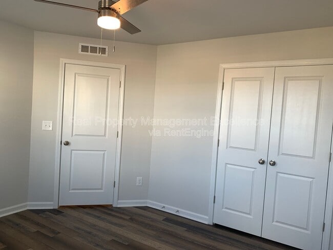 Building Photo - 473 Carolina Spgs Blvd