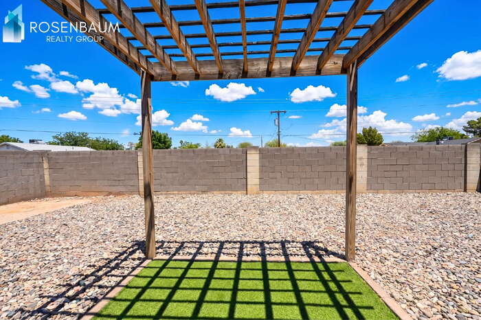 Building Photo - 719 N Havasupai Ln