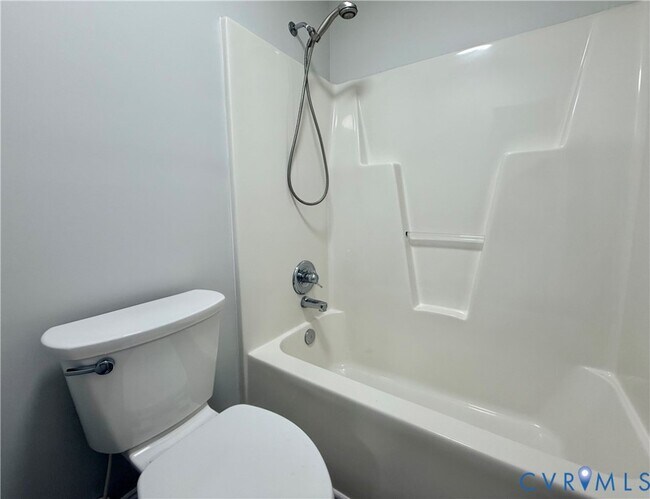 Building Photo - 1625 Southcreek Dr