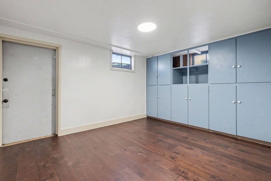 Building Photo - 2215 N Wahsatch Ave