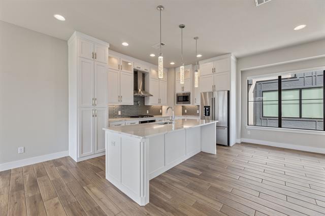 Building Photo - 4522 Deere St