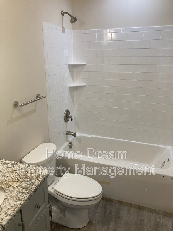Building Photo - 351 Rolando Dr