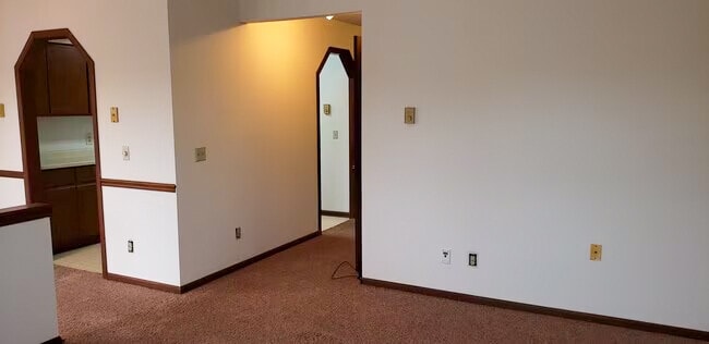 Building Photo - 645 Galena Ct
